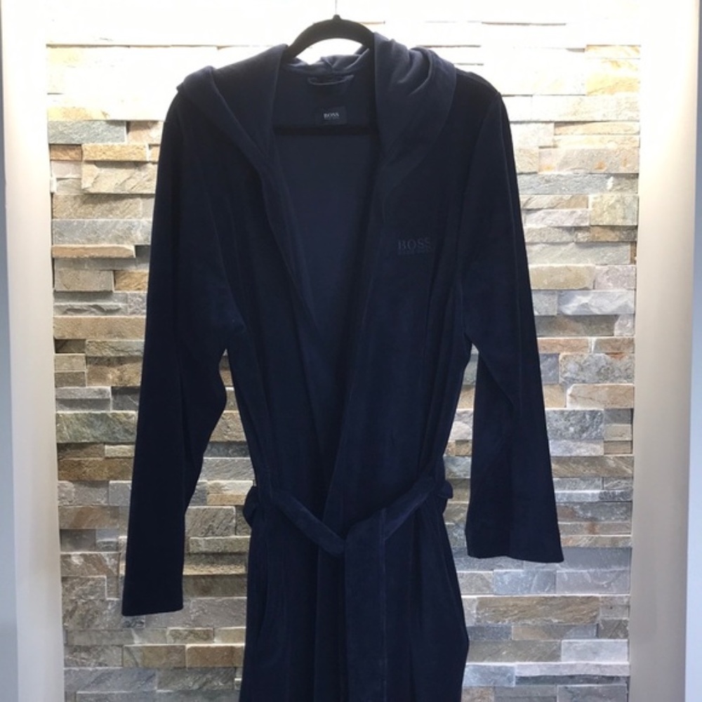 Hugo Boss Velour Hooded Robe - Picture 5 of 7